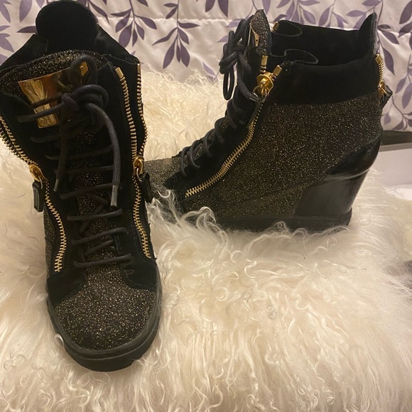 Authentic Giuseppe Zanotti Sneaker heels - Picture 2 of 5